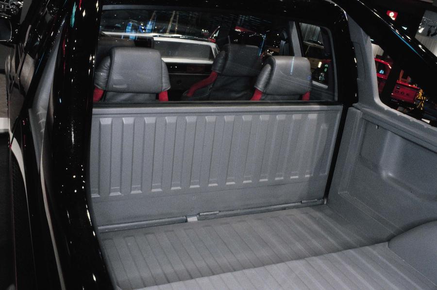  Dodge Dakota Sport V8 Concept 1989 года  (фото 2 из 3)